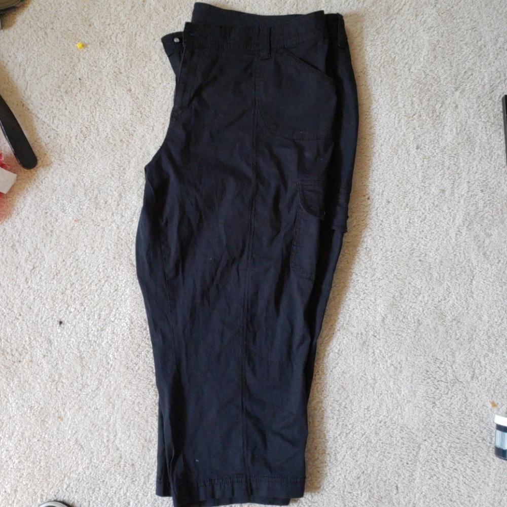 Faded Glory cargo capris